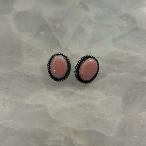 Pink Conch studs